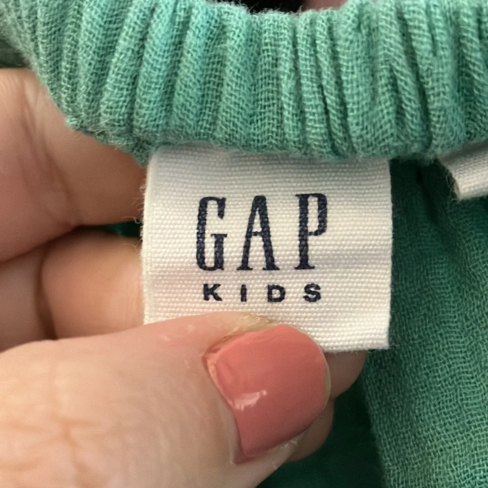 🔹4 for $30 Gap Kids Crinkle Gauze Romper, XL